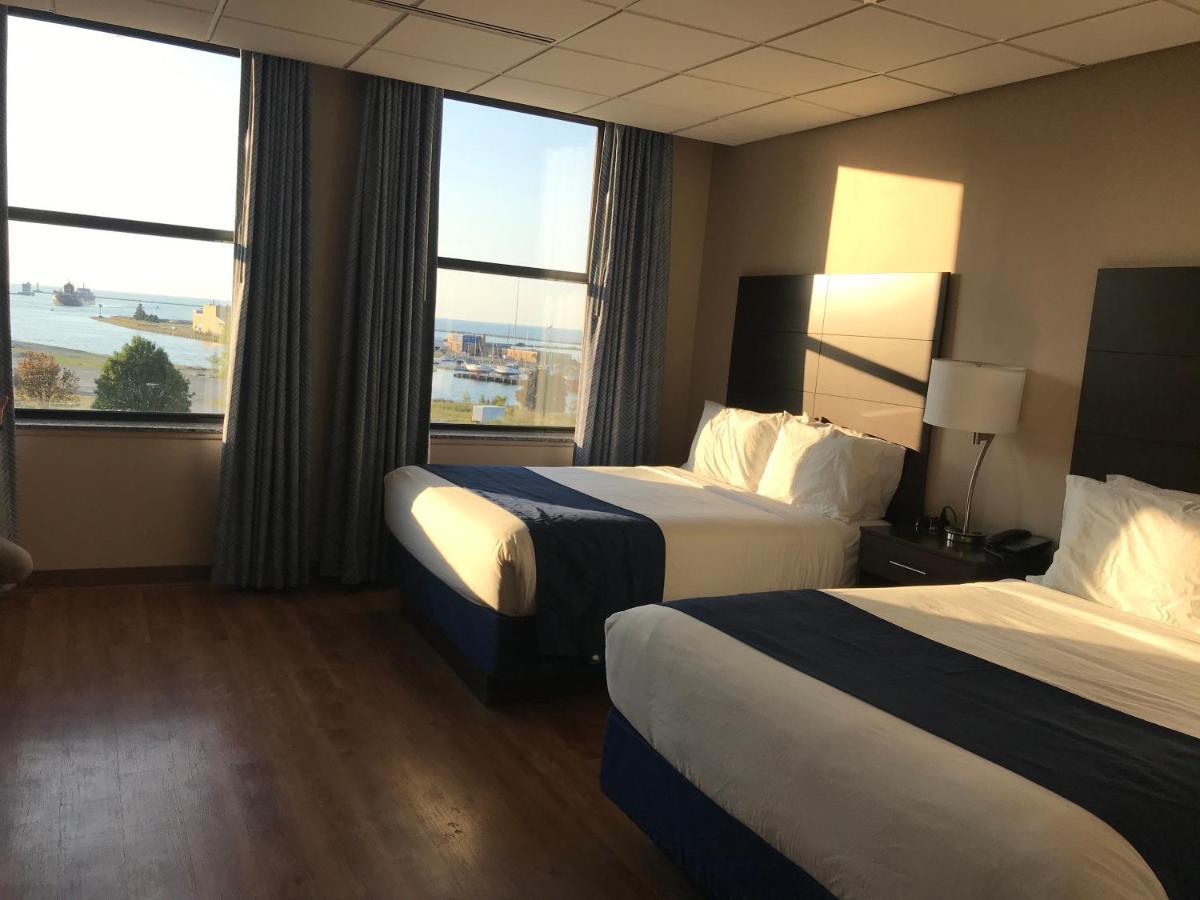 Ariel Broadway Hotel Lorain 外观 照片