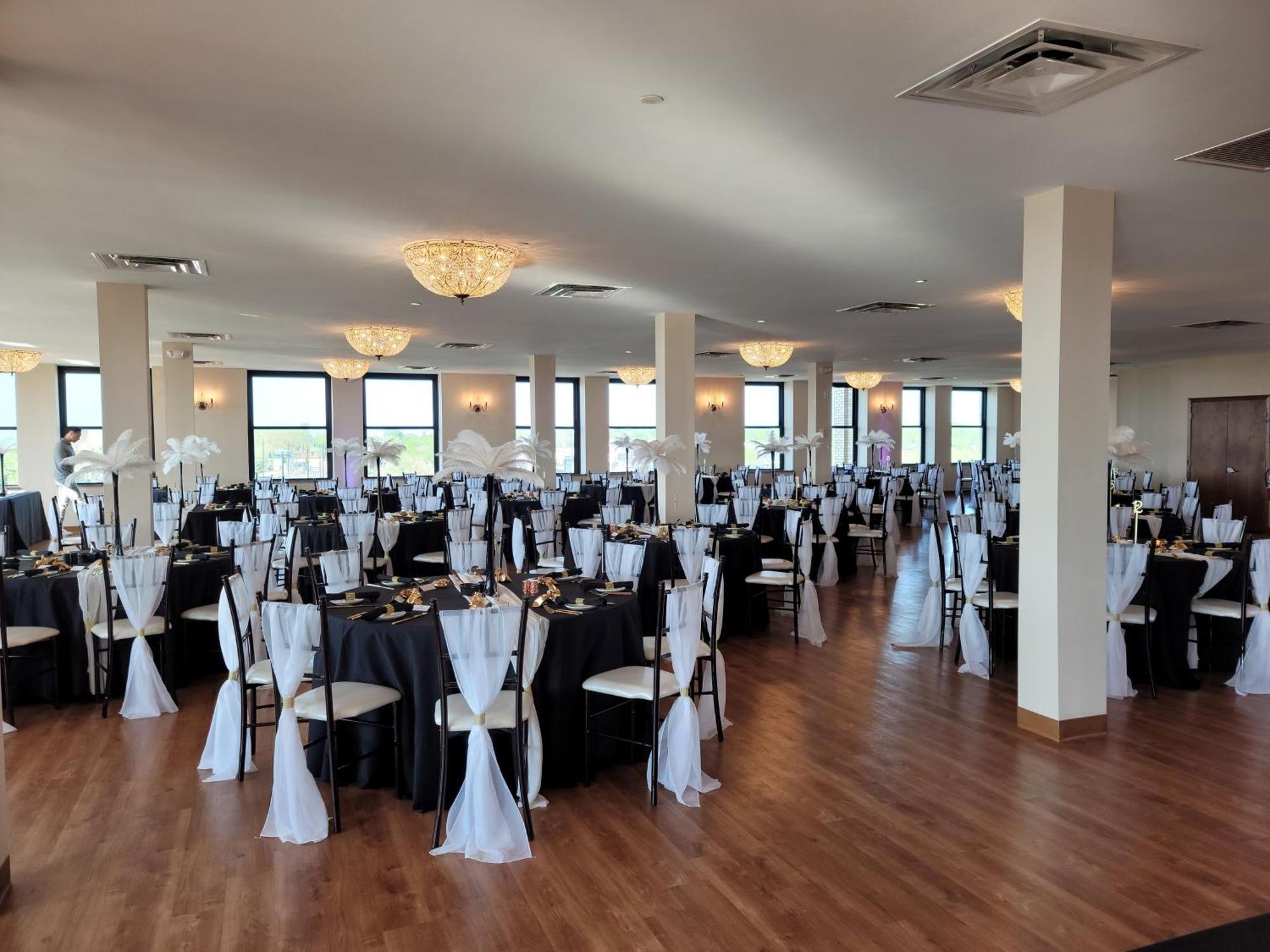 Ariel Broadway Hotel Lorain 外观 照片