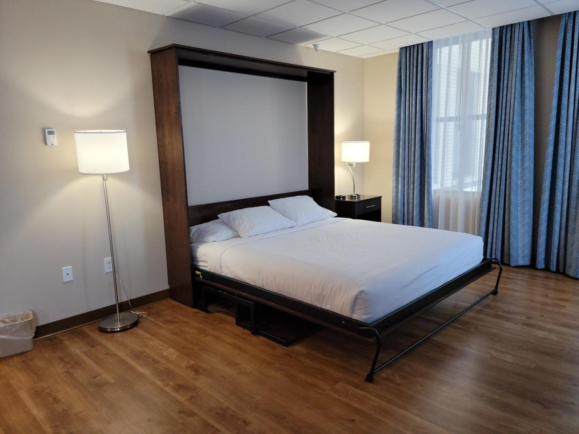 Ariel Broadway Hotel Lorain 外观 照片