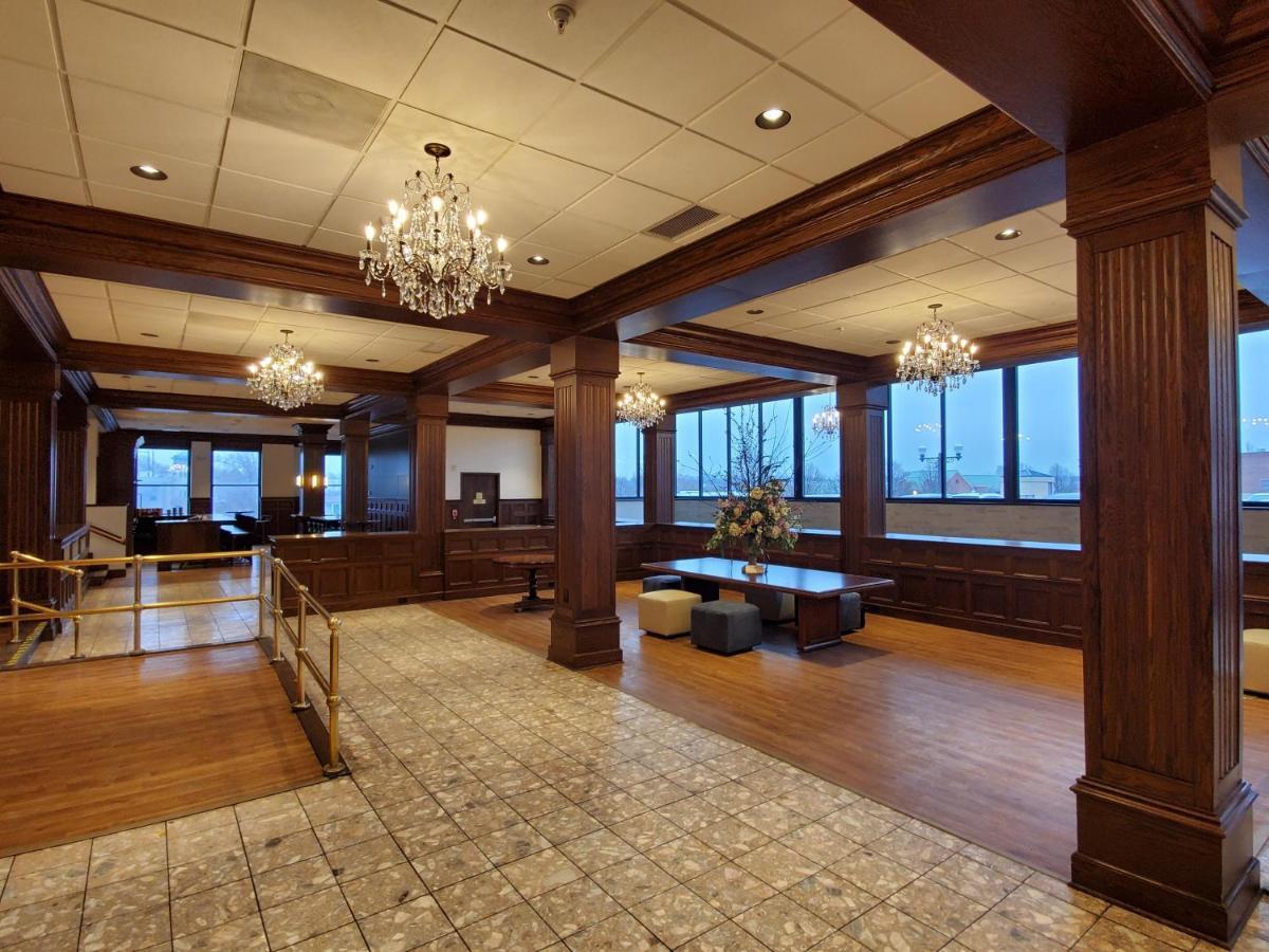 Ariel Broadway Hotel Lorain 外观 照片